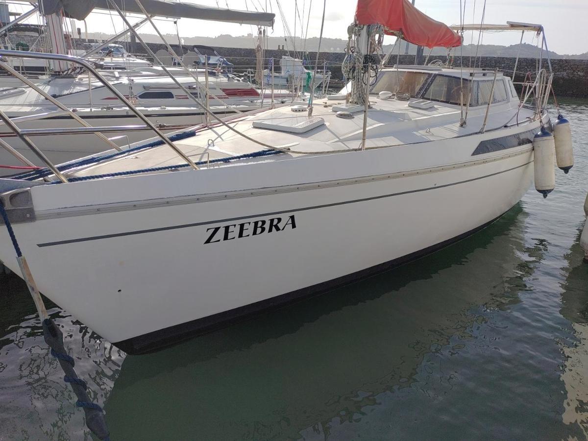 Zeebra - Jeanneau Espace 1000 Sailboat Lisboa Exterior foto