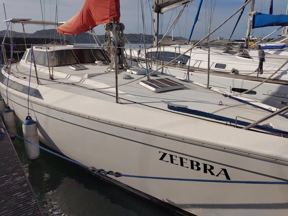 Zeebra - Jeanneau Espace 1000 Sailboat Lisboa Exterior foto